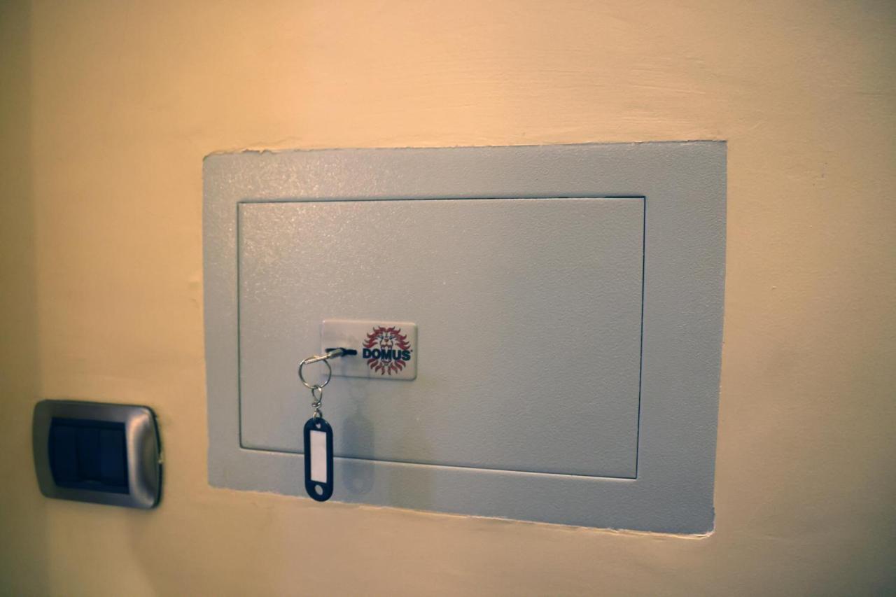 ジョヴィナッツォ A Casa Mia Bed & Breakfast エクステリア 写真
